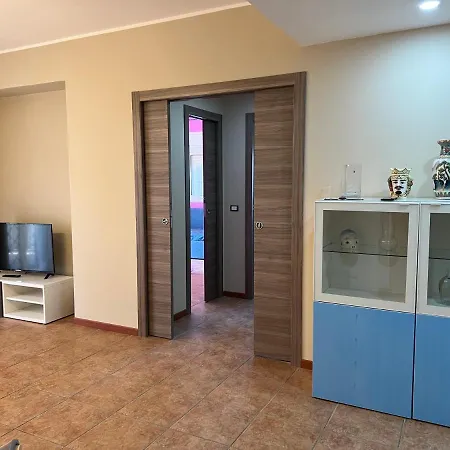 Apartment Acicastello House *